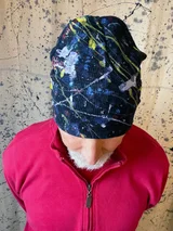 Splattered beanie — color variant 10